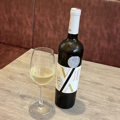 グローバー ナンディヒルズ ビジャイ アムリトラジ ホワイト　グラス