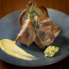 大麦仕上げ三元豚の肩ロースグリル