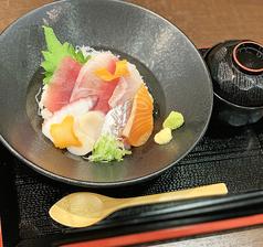 海鮮丼