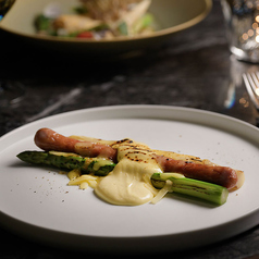 アスパラとロングソーセージのチーズ焼き