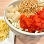 本場・月島の味わいを再現！出汁の旨味が効いた自慢のもんじゃはトッピングも豊富で飽きない美味しさ