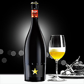 スペインの三ツ星レストランシェフ監修の話題のビール『イネディット』。フルーティで芳醇な香りでワインやシャンパンを彷彿させる味わい深いビールです。ワイングラスに注いでご提供いたします。330ml：1000円