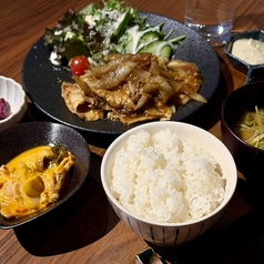 かわかみ秘伝の生姜焼き定食