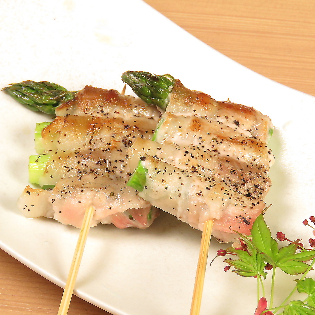 串物1本180円～ととってもお得。完全個室ながらもお値段はリーズナブル♪お財布に優しい◎