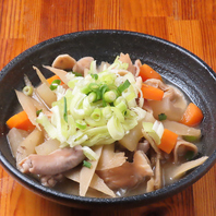 餃子だけじゃない！“つまみ力”抜群の多彩なメニュー