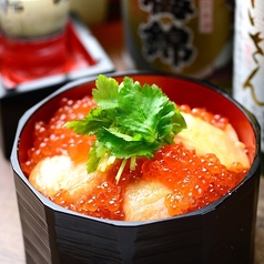 鮭といくらの親子丼