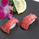 肉寿司やユッケをはじめとした逸品料理も人気！