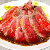 ≪コスパ抜群！自家製ローストビーフが驚きの価格♪≫