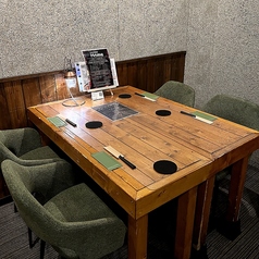 ２名様からご利用できる半個室の席です！ゲームやカラオケもできる楽しく飲みたい方におすすめです！