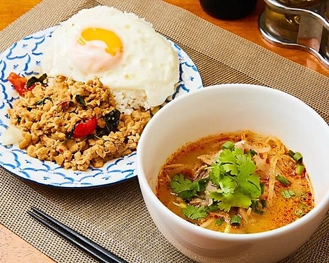 セップイリー タイ料理の写真