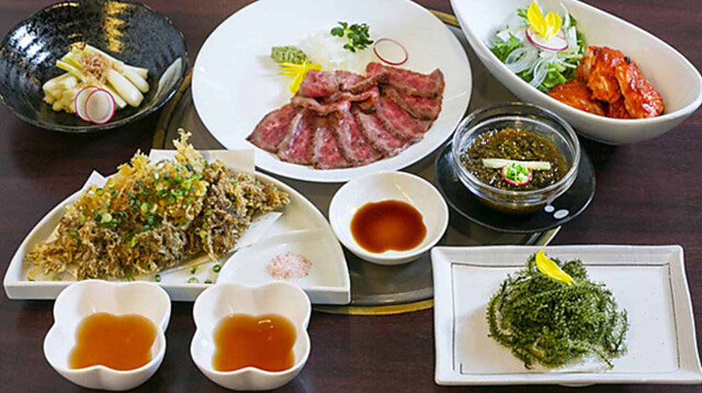 一品料理を各種ご用意！箸休めやソウルフードも◎