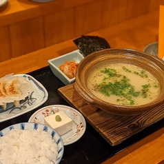 1日10食限定「鶏白湯スープランチ」