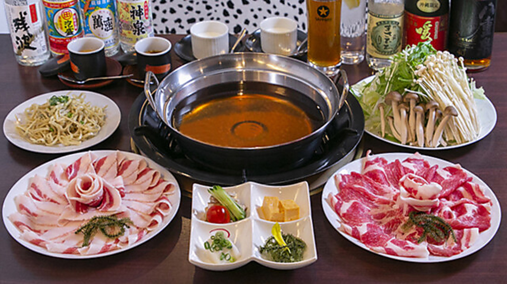 島黒コースで季節の旬菜やしゃぶしゃぶも味わえます