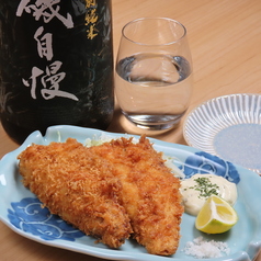 【焼き魚580円(税込)〜/アジフライ880円(税込)】香ばしい焼き魚・サクサクアジフライどちらも自信作です！の写真