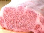 A5ランクの黒毛和牛、鹿児島黒豚、さつま地鶏‥厳選の肉を使うお店。