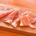 料理メニュー写真&nbsp;スライスしたての生ハム