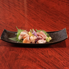 魚屋オヤジおすすめ鮮魚5種盛り合わせ