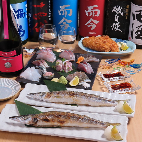 刺身や海鮮丼など新鮮な魚を味わえる◎日本酒など料理に合う飲み物も豊富にございます