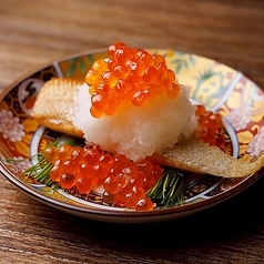 焼き鮭ハラスのいくらおろし掛け