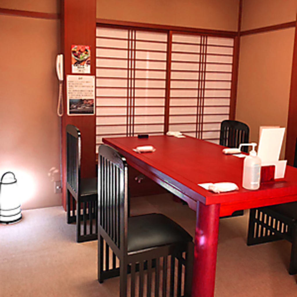 【趣深い和の粋】奈良の古寺にちなんだ完全個室。日常を忘れて過ごせる、気品ある空間をご用意