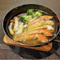 料理メニュー写真&nbsp;本ずわい蟹のアヒージョ