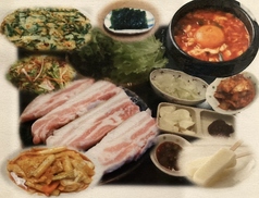コリアンキッチン　チョワヨのコース写真