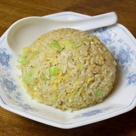 【伝説の料理人、周富徳のレシピ】富さんの炒飯