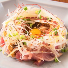 地鶏料理を堪能。ランチ宴会は-500円でご案内。