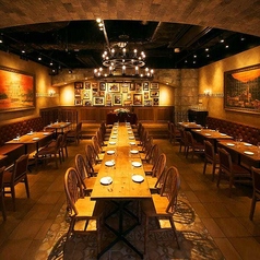  着席最大80名様／立食最大120名様までご利用可能！　【貸切人数】土曜日（終日）80～120名様・土曜日以外の曜日（昼）50～120名様・土曜日以外の曜日（夜）70～120名様