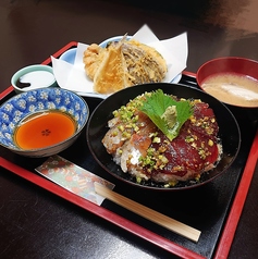 漬けマグロとあじ丼御膳