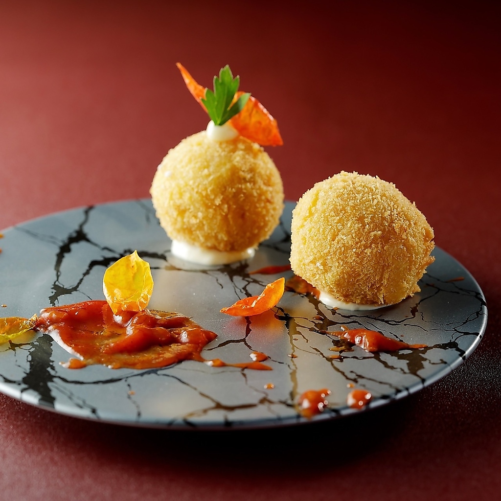 蟹身が多い自家製カニクリームコロッケ