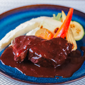 料理メニュー写真&nbsp;牛ホホ肉の赤ワイン煮込み マッシュポテト添え
