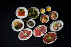 焼肉・拉麺　香格里拉の特集写真
