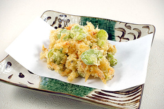 桜海老と空豆かき揚げ