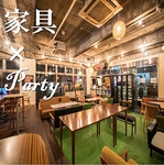 各種パーティーでは50名様～70名様の貸切も可能！パーティ設備の抜群！特にウェディングは好評です。