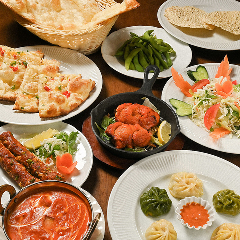 ネパールやインドなど、多国籍料理が勢揃い！本格アジアンダイニングで非日常体験を◎