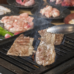 手羽トロ唐揚げと鶏焼き肉 愛之助の写真