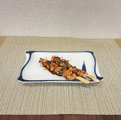せせり 大葉串焼き