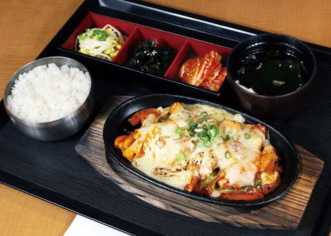 コッテジ 千日前本店 韓国料理 のランチ ホットペッパーグルメ