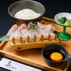 【郷土の味覚を堪能】さっぱりとした風味と豊かなコクが特徴の宇和島鯛めしは土鍋との食べ比べもおすすめ♪の写真