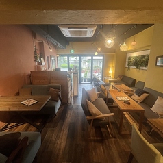 cafe bar WIRED 塚口の写真3