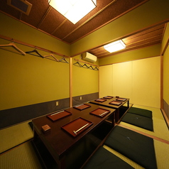 会話が深まる「静寂の座敷」。接待や重要な会食に最適です。