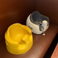 小さなお子様とご一緒のお食事も、当店なら安心です。お座りが不安な時期に嬉しい**ベビーチェア（バンボ）**をご用意しております。「外食は荷物が多くて大変…」「子供が座れる椅子があるか心配」というパパ・ママも、どうぞお気軽にご来店ください。ご家族皆様でゆったりとしたひとときを！