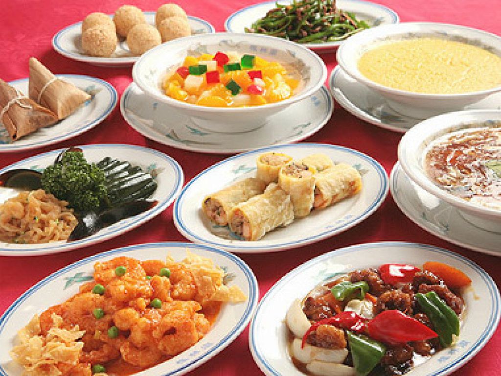 【各種飲み会・女子会にもお勧め】10品楓林閣(飲放付)コースが4500円→3480円!!