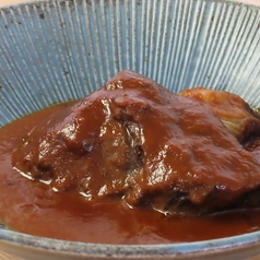 牛スネ肉赤ワイン煮込