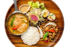 ガパオ&海鮮ふんわり玉子カレー炒め