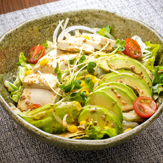 アボカドと豆腐のヘルシーサラダ