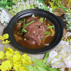 酒がススム!鶏ニラレバ陶板焼き
