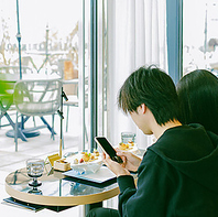 心地よい距離感。大人の時間を格上げする上質なサービス