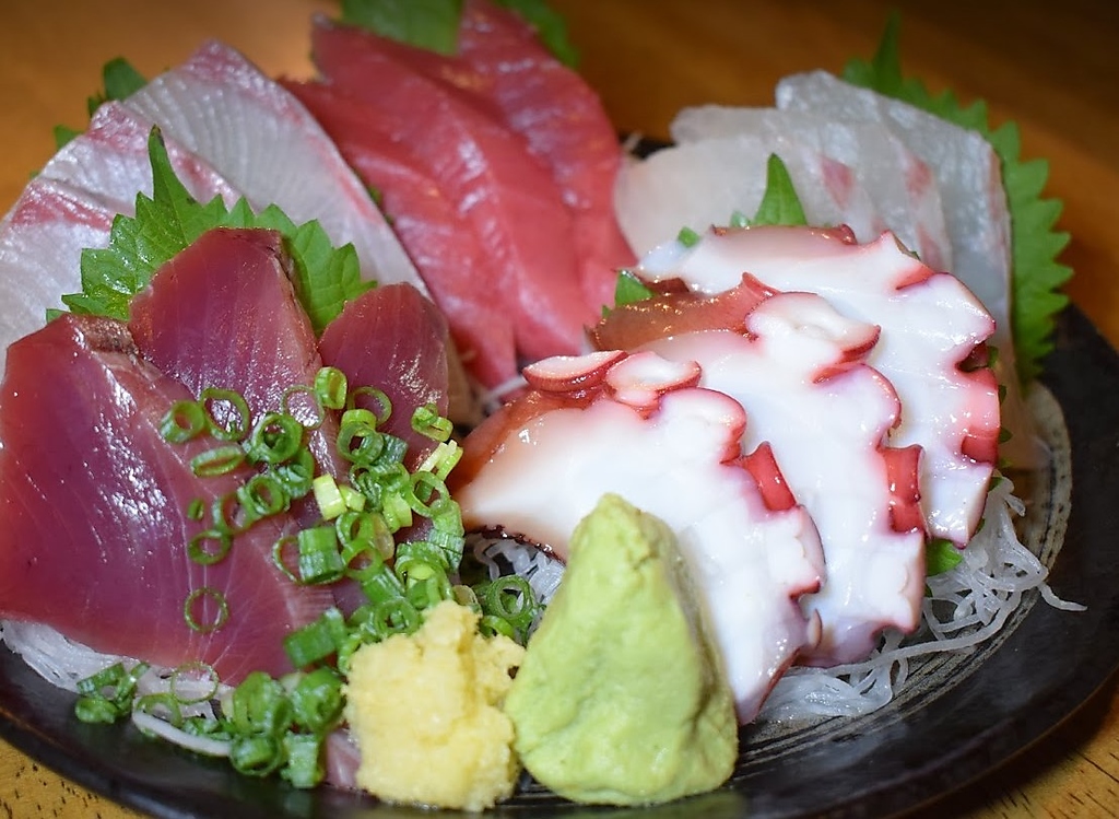 新鮮なお造りが自慢！豊洲直送本マグロなど厳選したお魚が盛だくさん◎ぜひご賞味あれ！